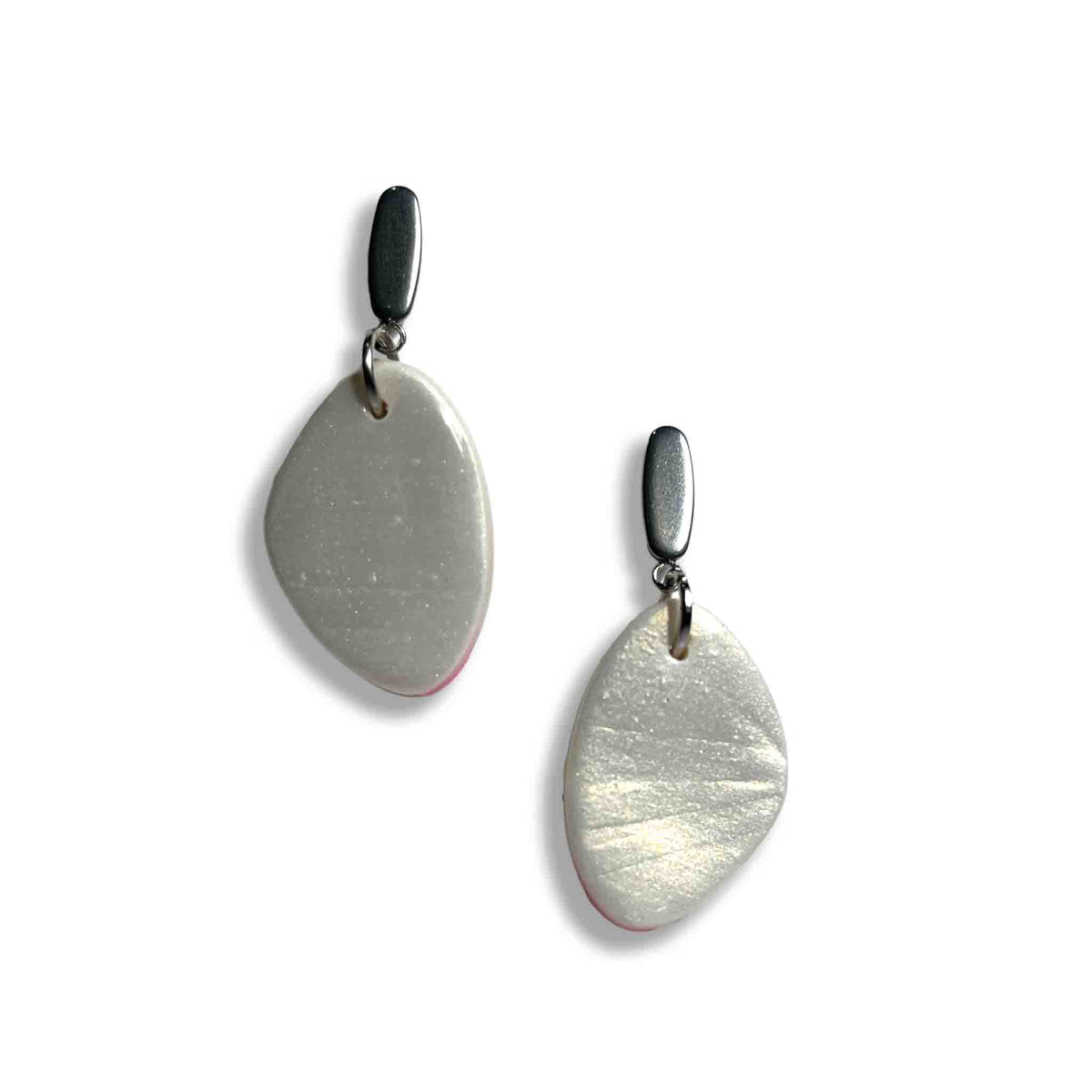 Pearl shimmer dangle earrings